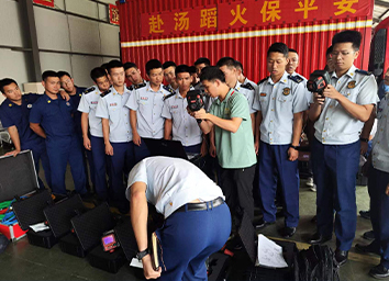 做好設備優化和維護，保證客戶系統高效穩定運行。