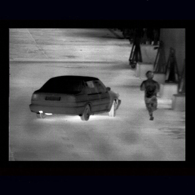 戶外越野車
800m遠(yuǎn)探測(cè)距離,探測(cè)距離更遠(yuǎn),預(yù)留更多反應(yīng)時(shí)間